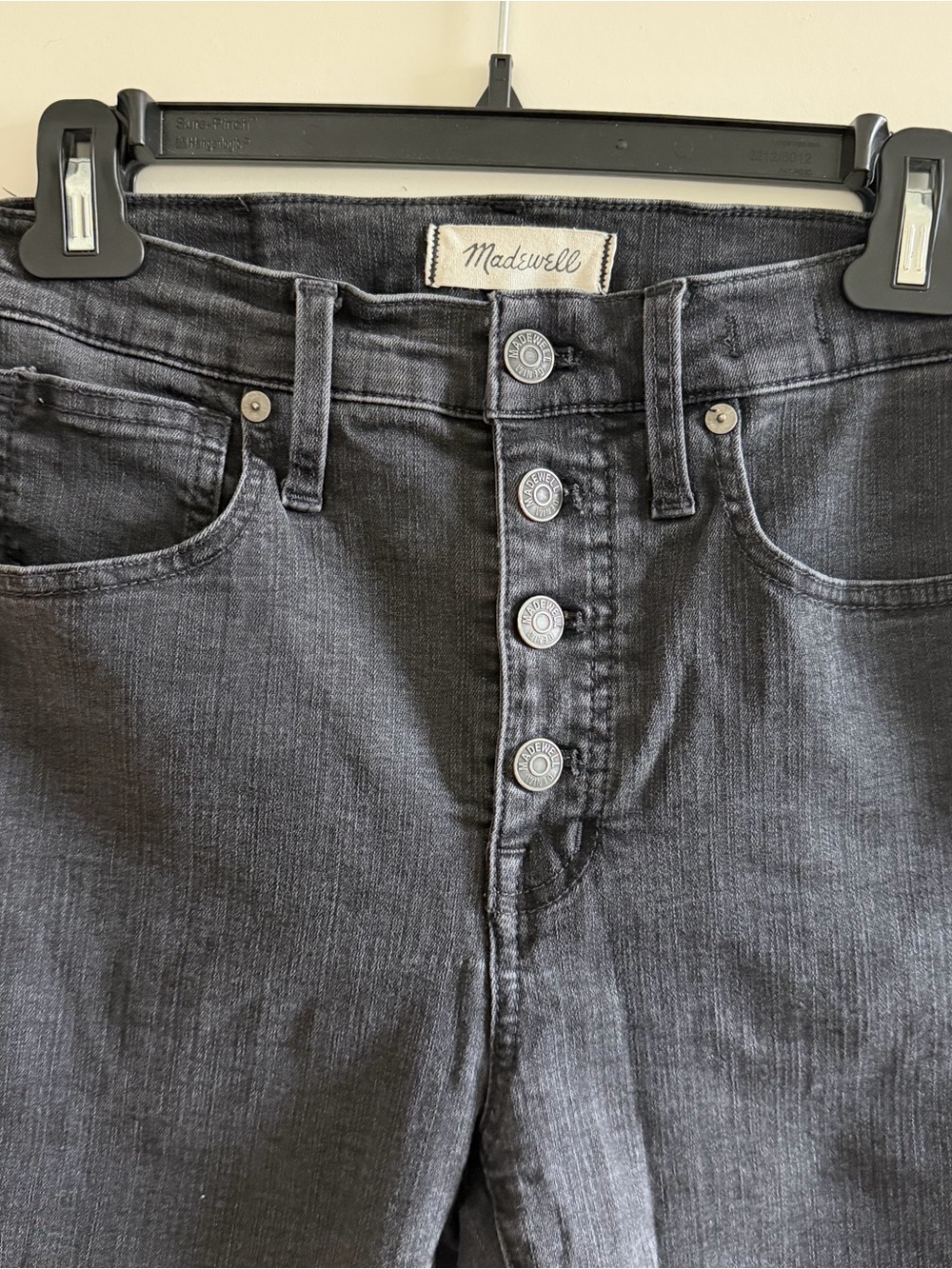Madewell 10” High-Rise Skinnt Button-Fly Jeans — Washed Black